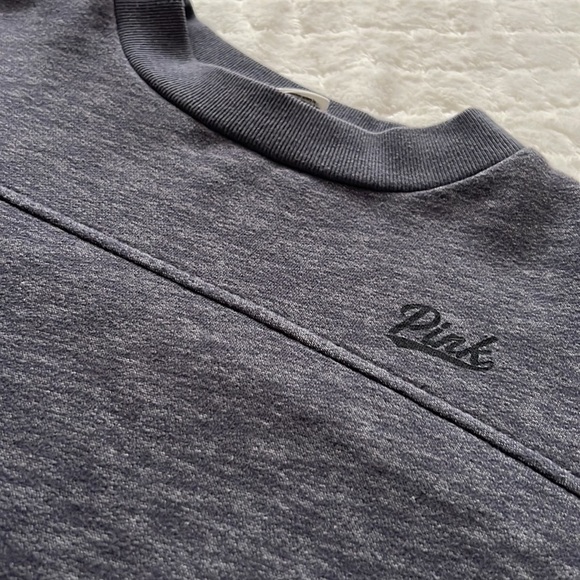 Victoria’s Secret sweater - Picture 3 of 4